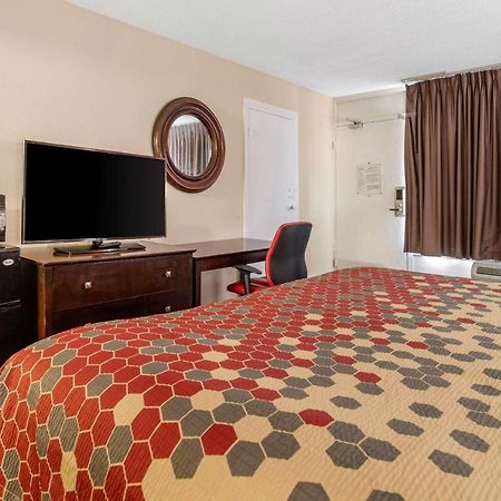 Clarion Inn Brunswick Εξωτερικό φωτογραφία
