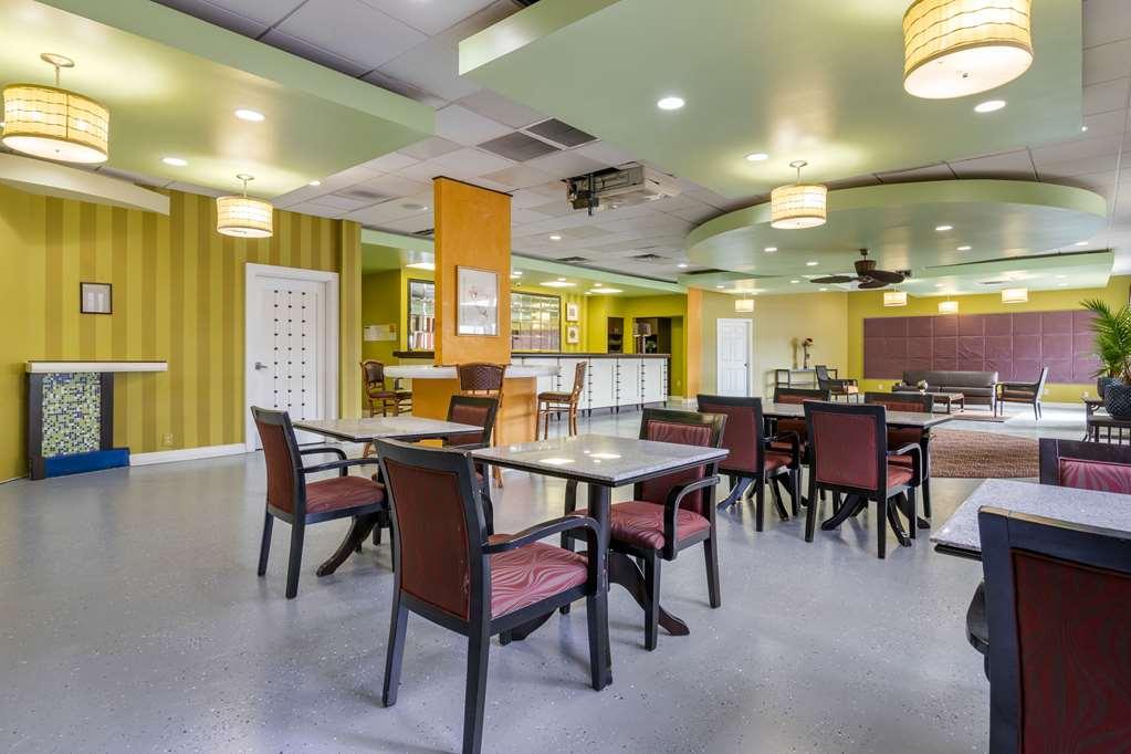 Clarion Inn Brunswick Εστιατόριο φωτογραφία