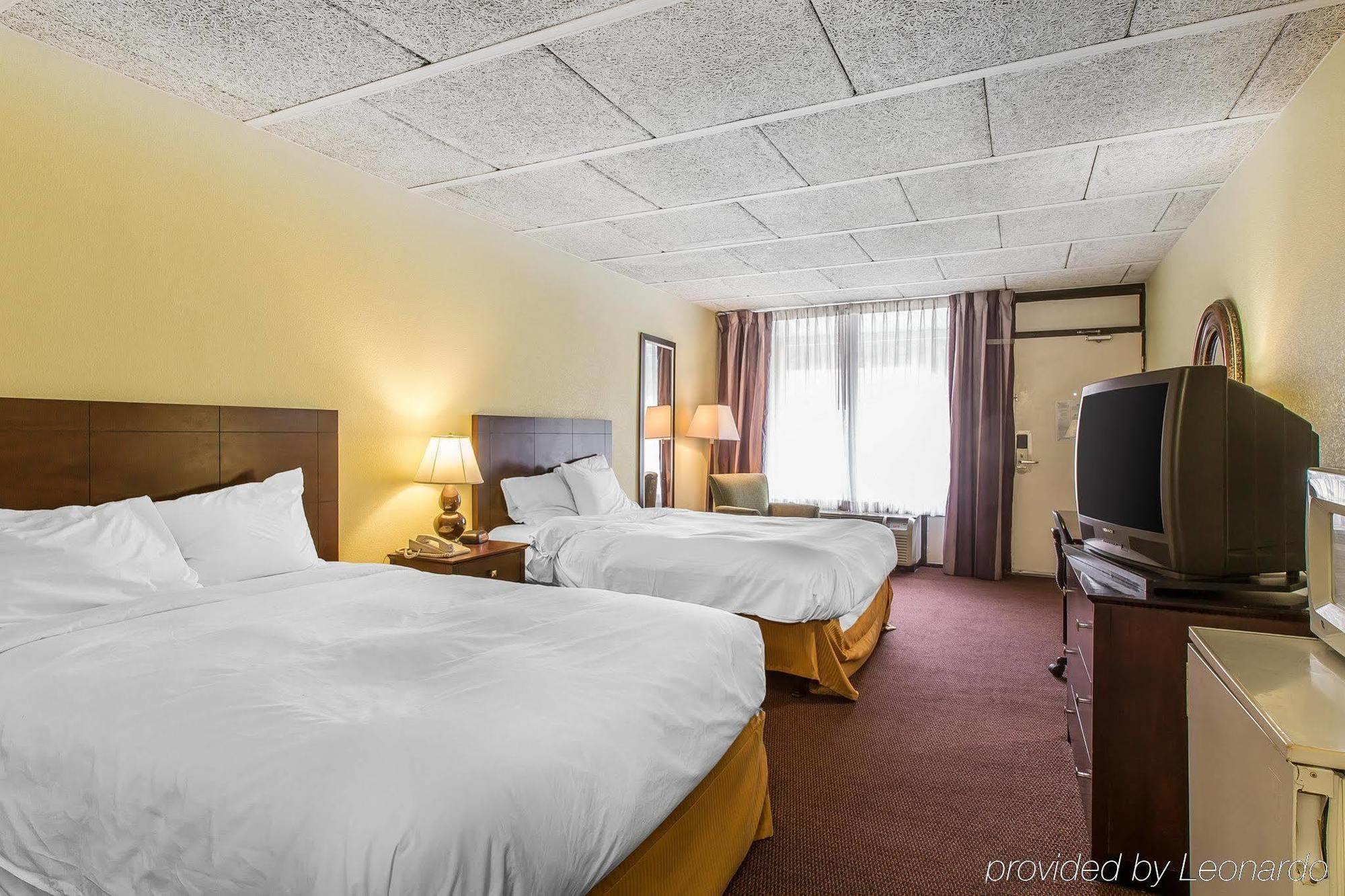 Clarion Inn Brunswick Εξωτερικό φωτογραφία