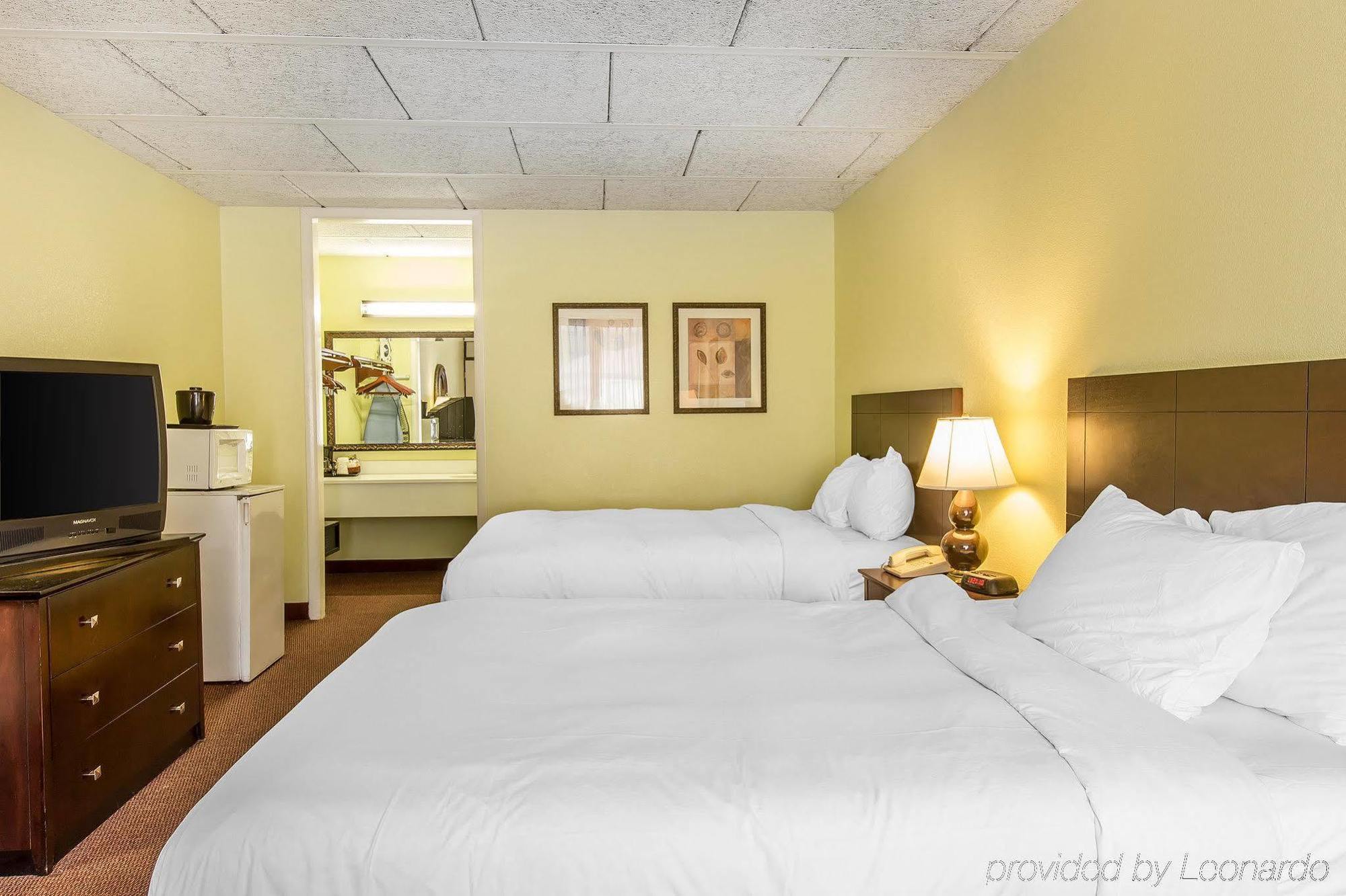 Clarion Inn Brunswick Εξωτερικό φωτογραφία