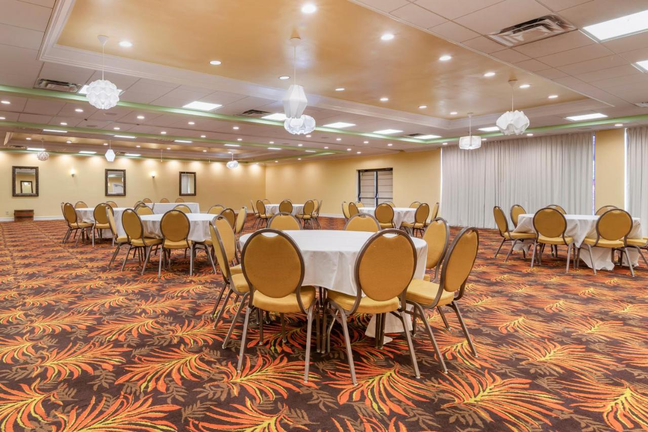 Clarion Inn Brunswick Εξωτερικό φωτογραφία